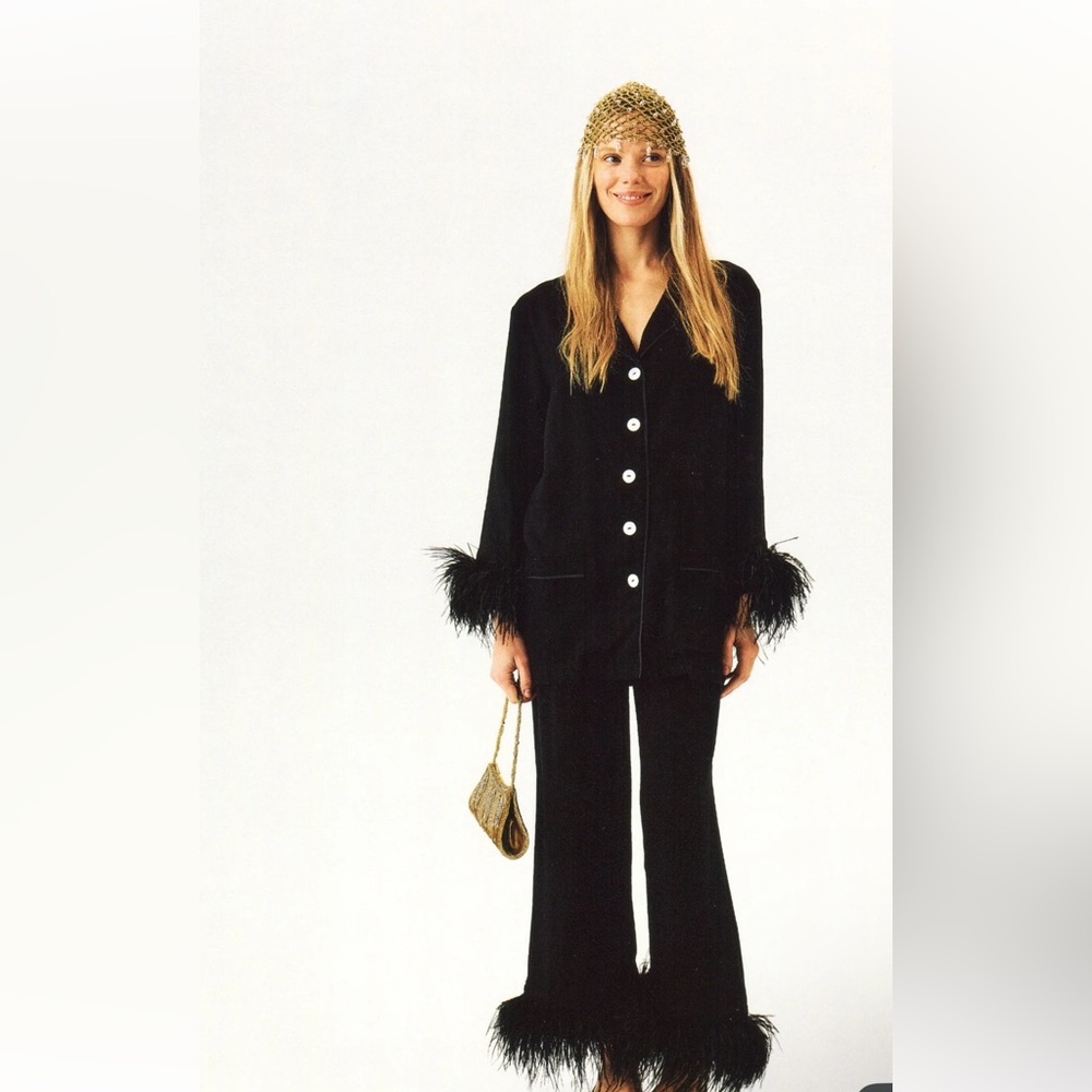 Party Pajamas Set with Detachable Feathers in Black.